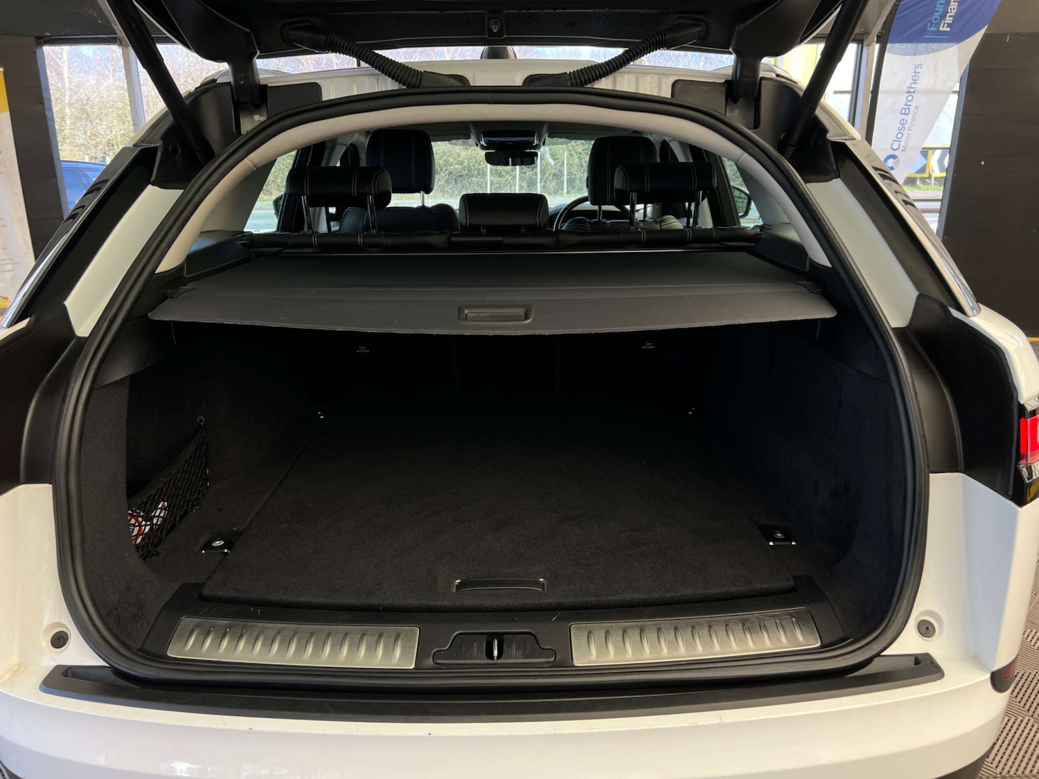 Used Land Rover Range Rover Velar 2022 for sale - 77715638: Photo 28