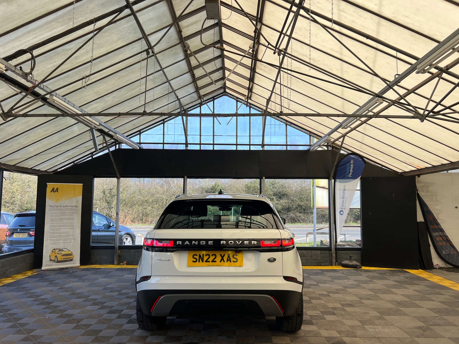 Used Land Rover Range Rover Velar 2022 for sale - 77715638: Photo 8