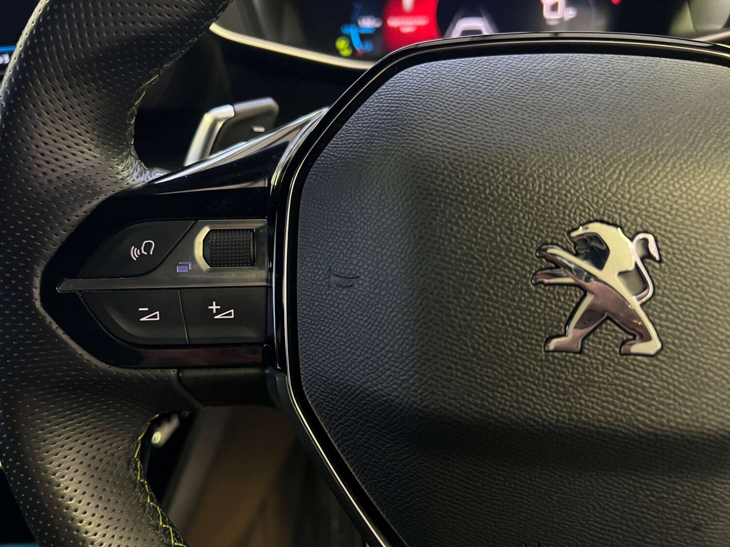 Used Peugeot 208 2023 for sale - 78053742: Photo 15