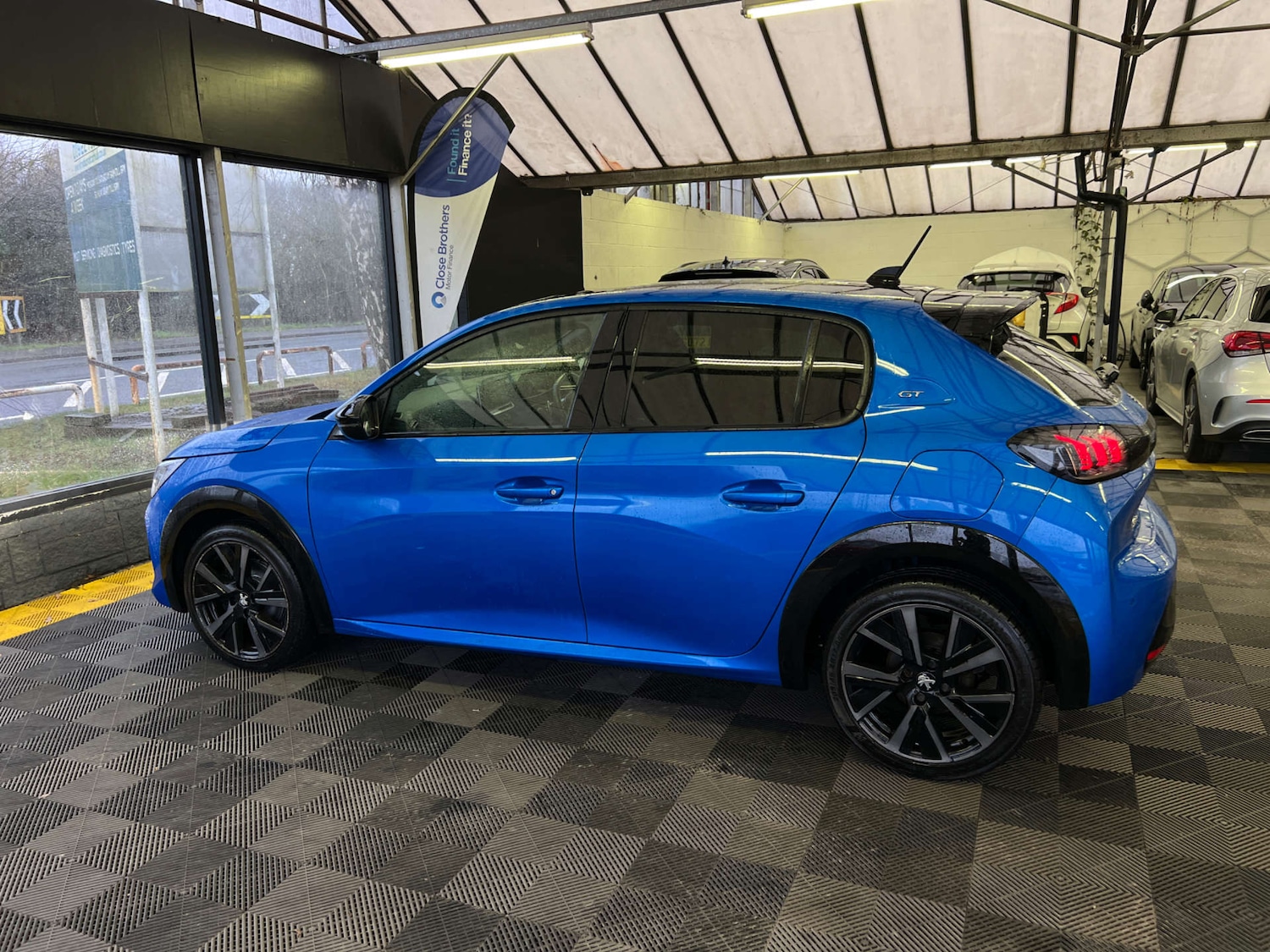 Used Peugeot 208 2023 for sale - 78053742: Photo 7