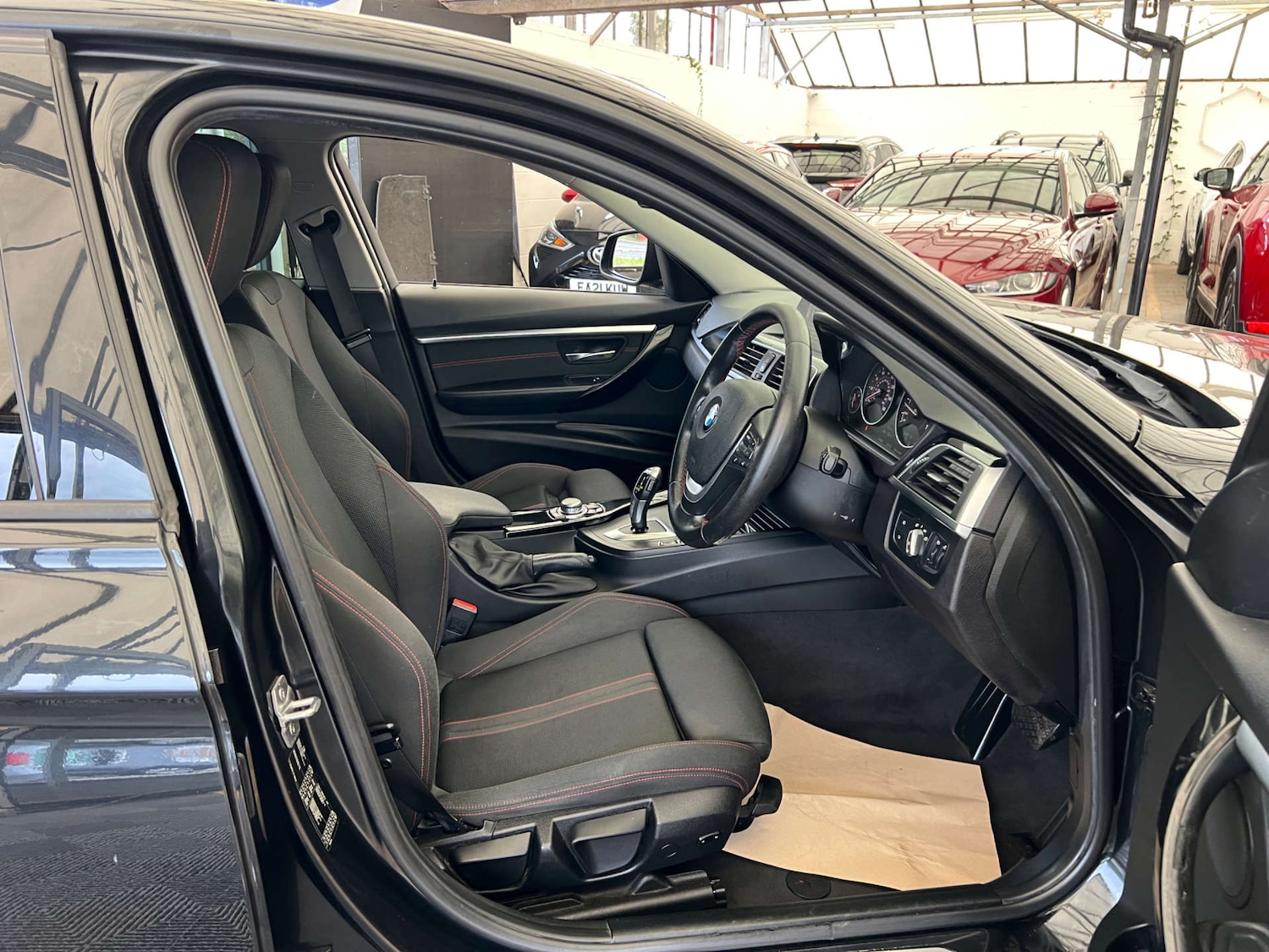 Used BMW 3 Series 2016 for sale - 76097158: Photo 10