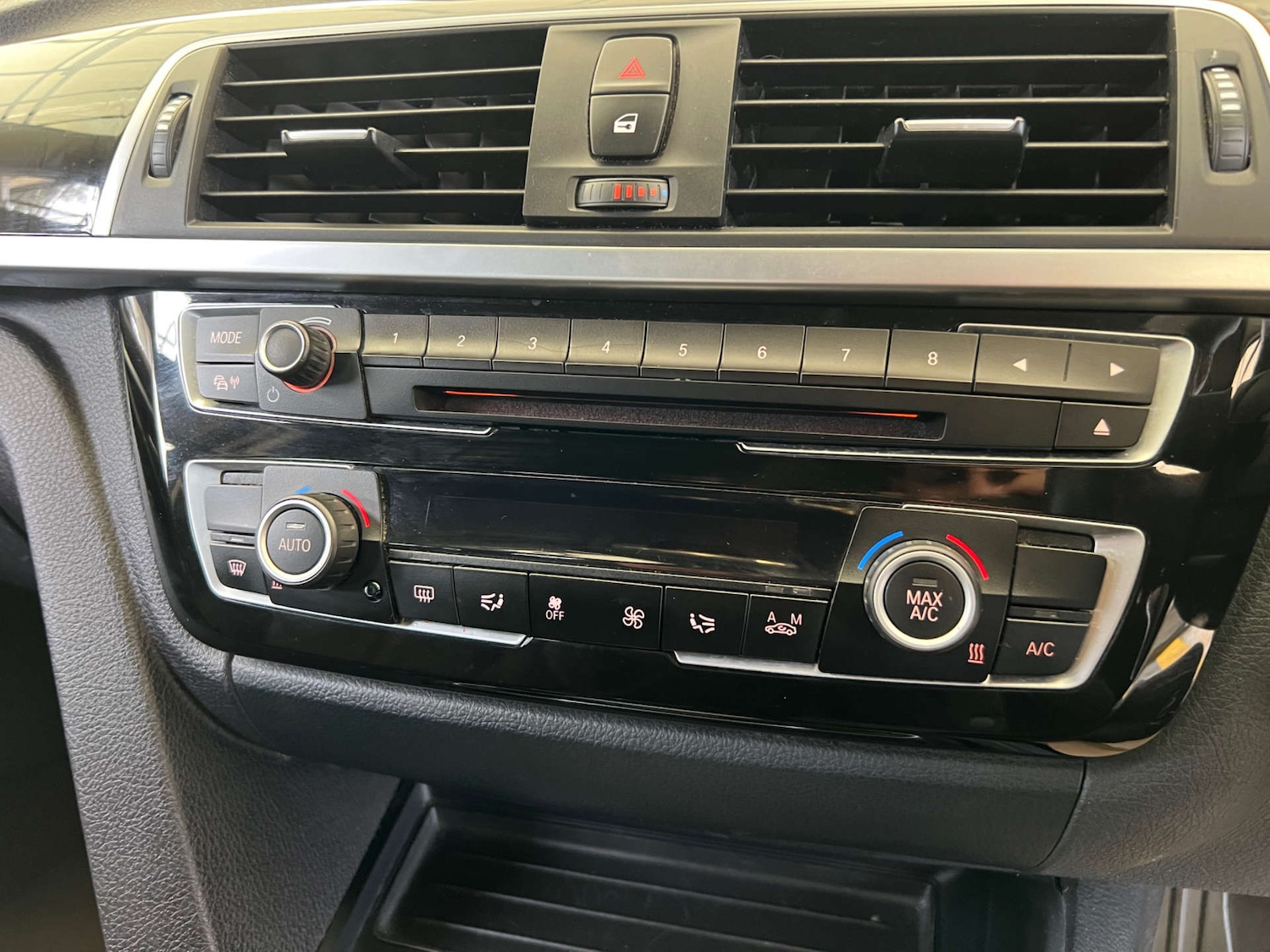 Used BMW 3 Series 2016 for sale - 76097158: Photo 22