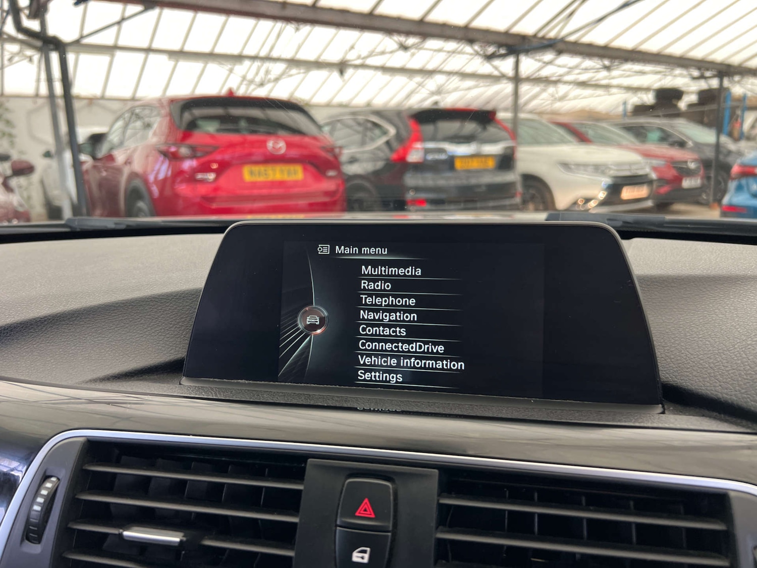 Used BMW 3 Series 2016 for sale - 76097158: Photo 24
