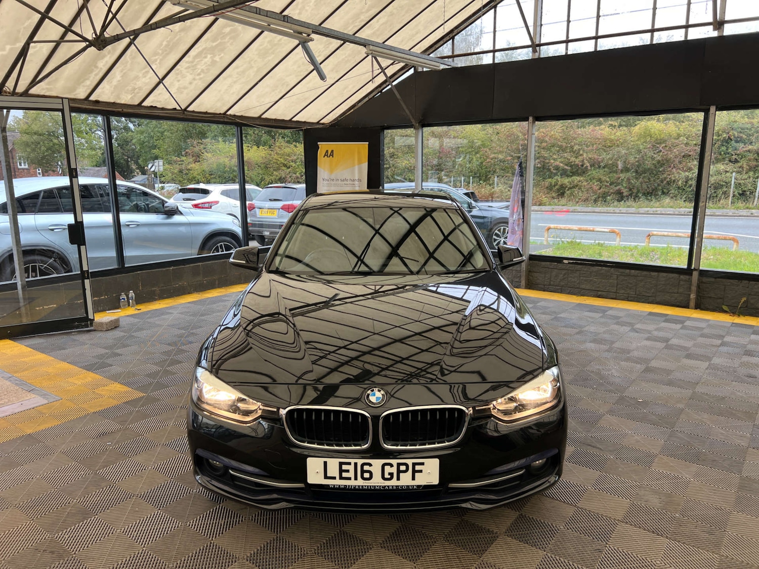 Used BMW 3 Series 2016 for sale - 76097158: Photo 3