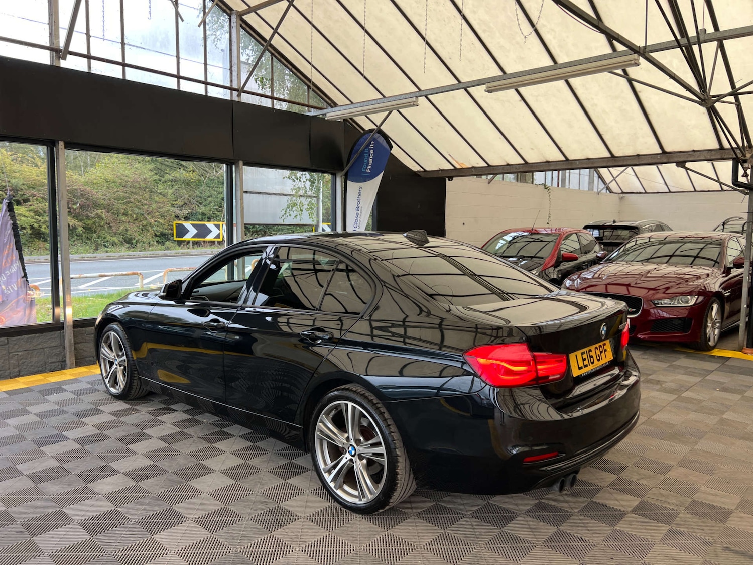 Used BMW 3 Series 2016 for sale - 76097158: Photo 6