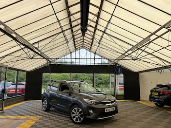 Used Kia Stonic 2018 for sale - 78779657: Photo