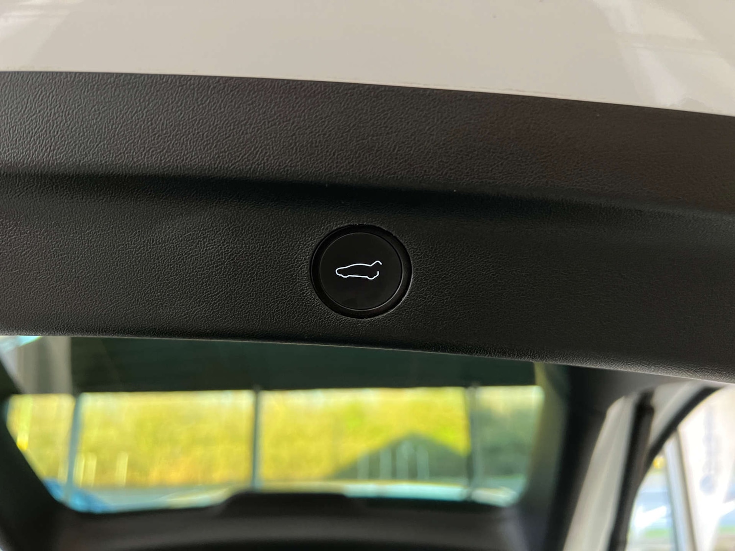 Used Tesla Model Y 2022 for sale - 77656574: Photo 25