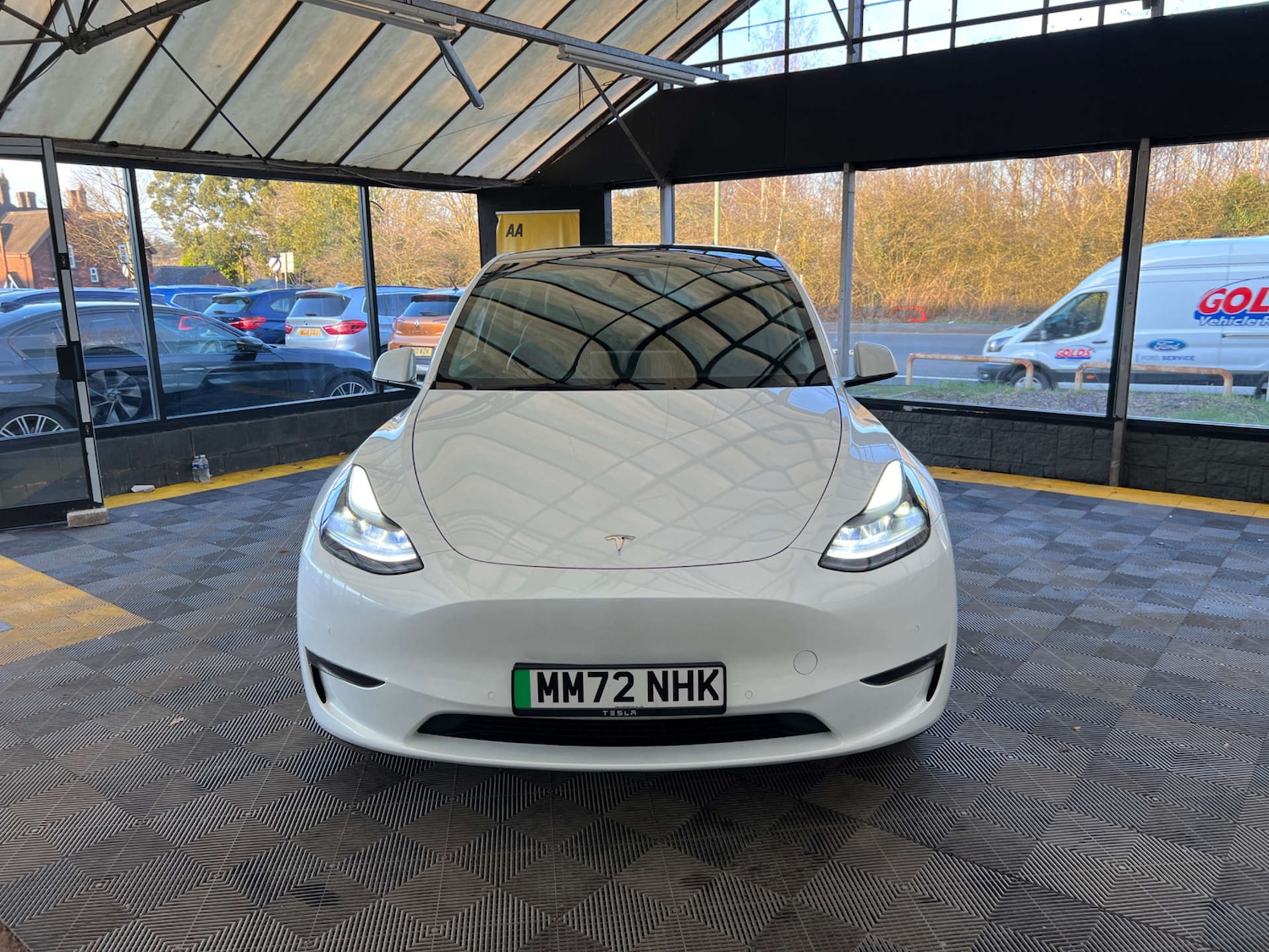 Used Tesla Model Y 2022 for sale - 77656574: Photo 4