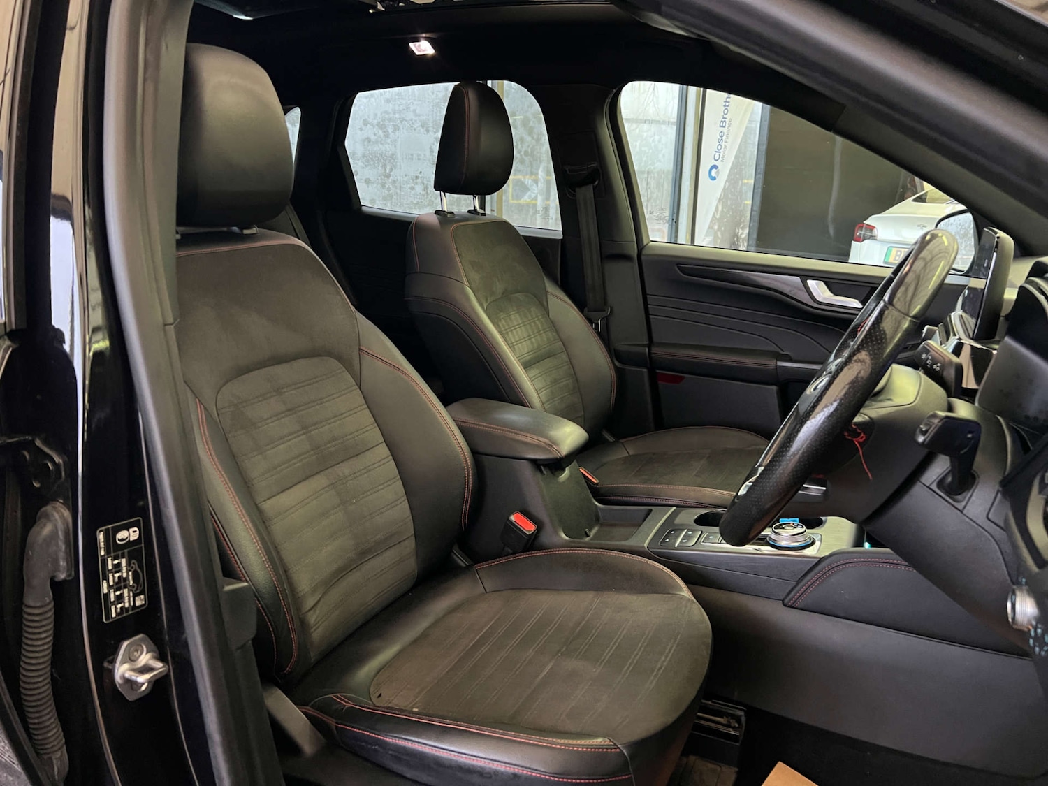 Used Ford Kuga 2022 for sale - 77370963: Photo 11