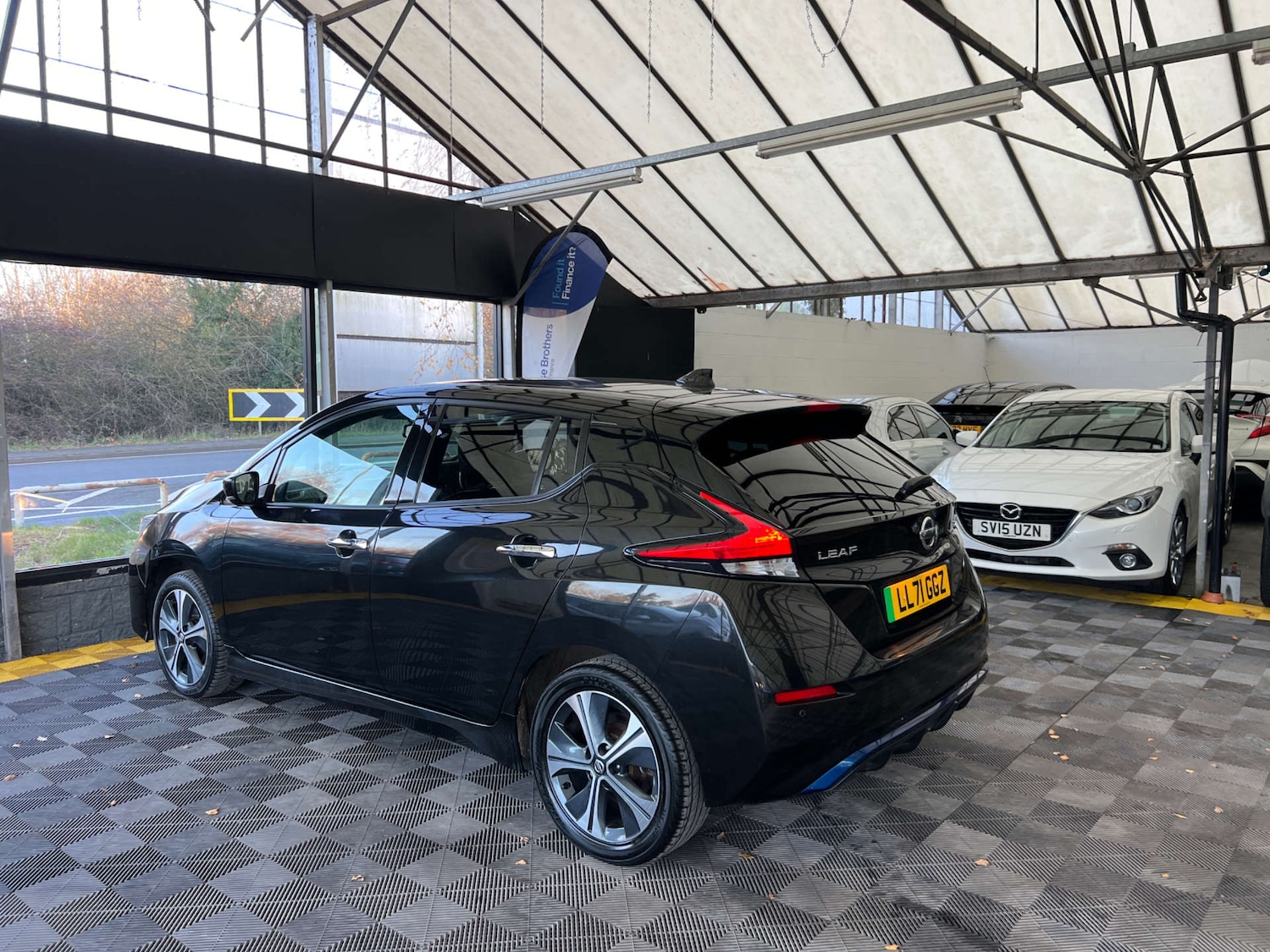 Used Nissan Leaf 2021 for sale - 76910564: Photo 5