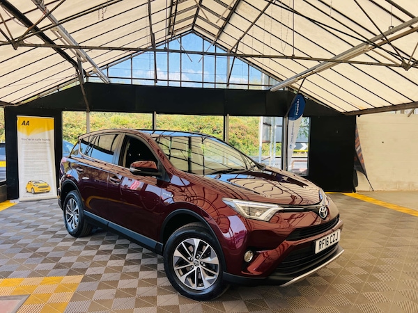 Used Toyota RAV4 2016 for sale - 75617395: Photo 1