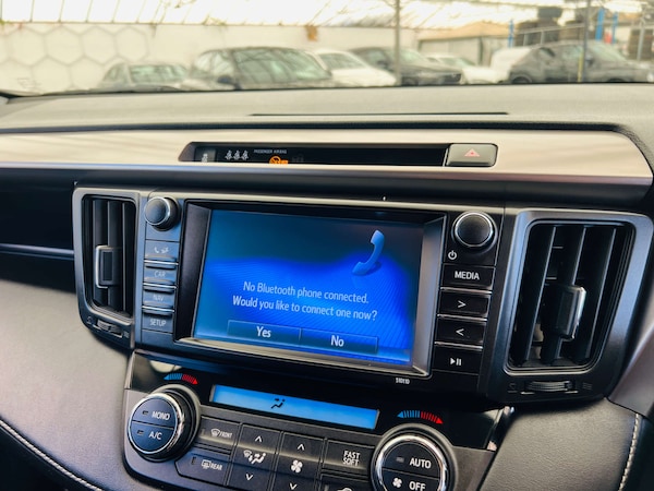 Used Toyota RAV4 2016 for sale - 75617395: Photo 23