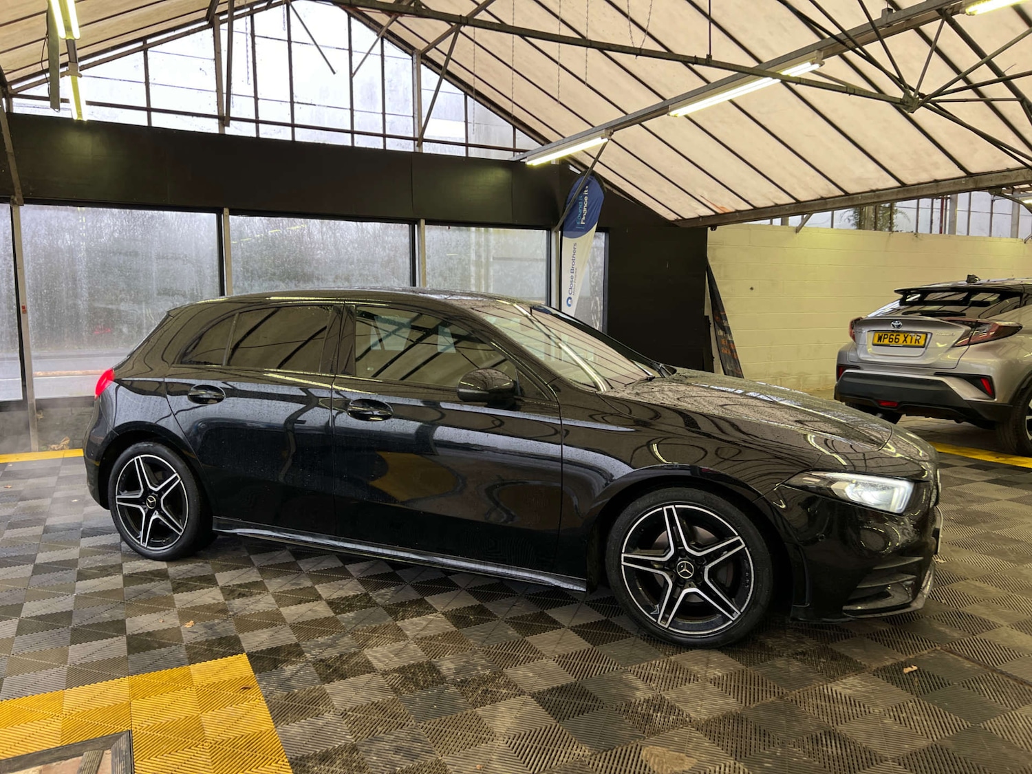 Used Mercedes-Benz A-Class 2021 for sale - 77621876: Photo 3