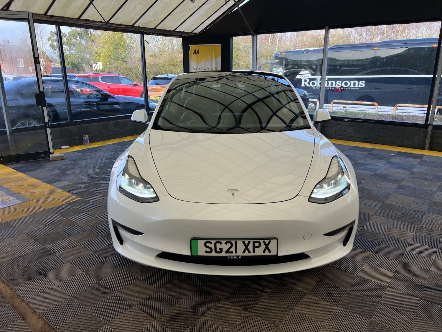 Used Tesla Model 3 2021 for sale - 77393391: Photo 4