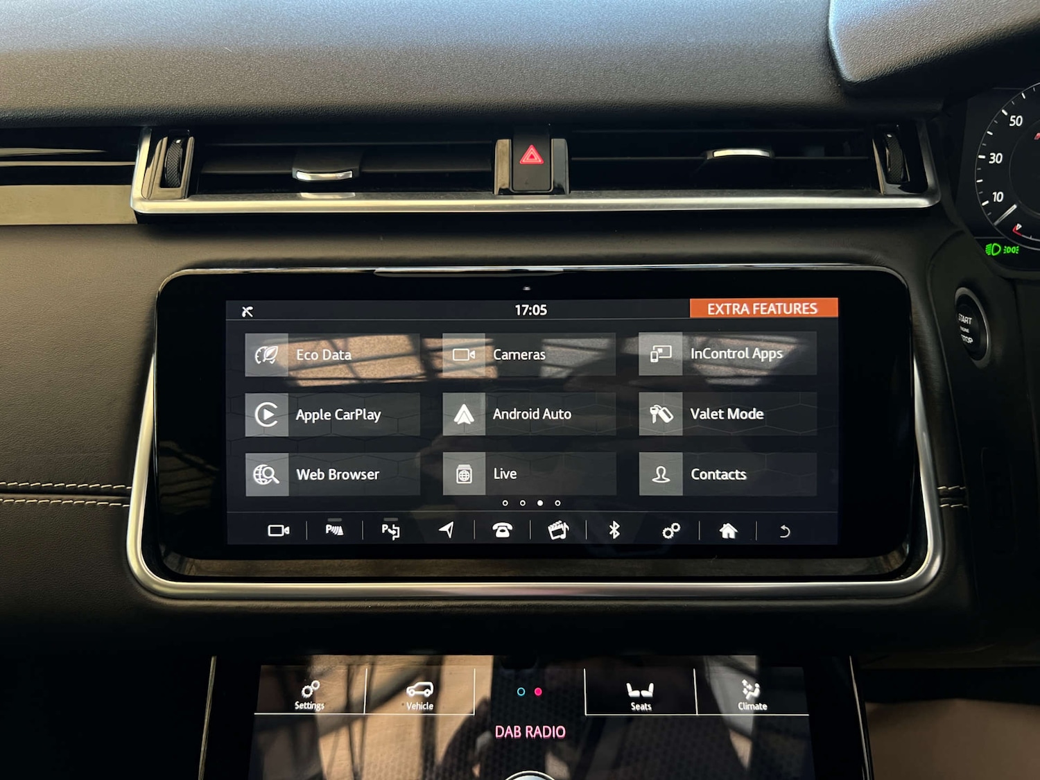 Used Land Rover Range Rover Velar 2018 for sale - 77945410: Photo 23