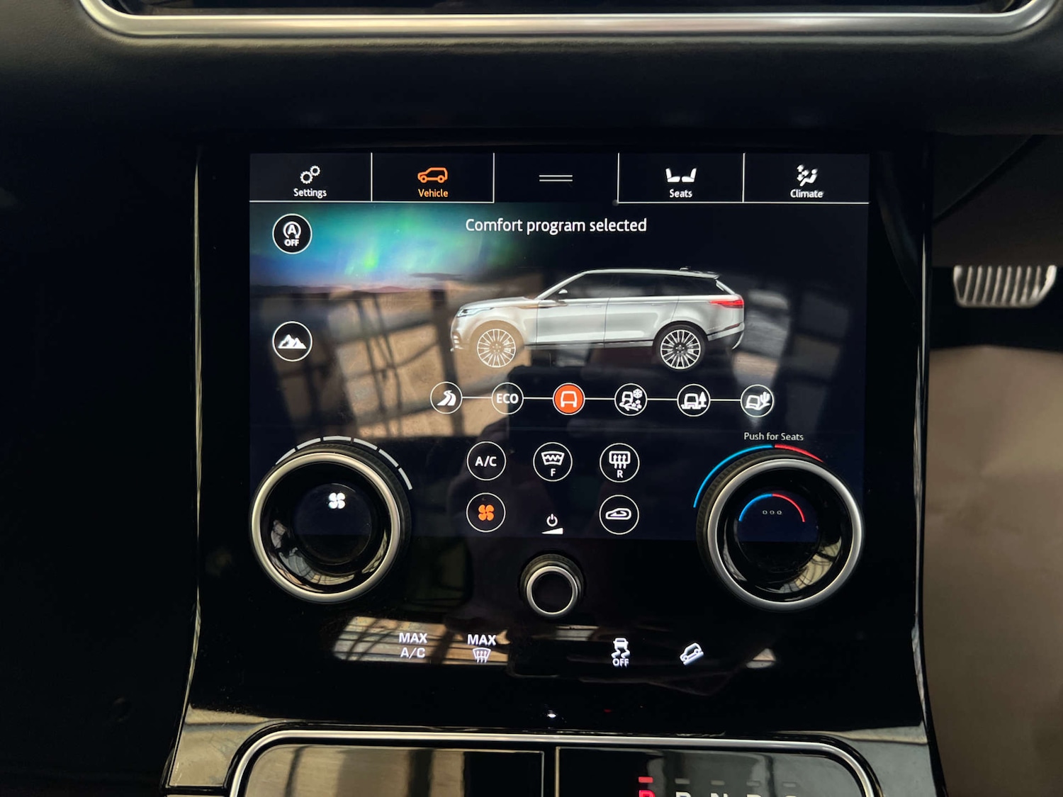 Used Land Rover Range Rover Velar 2018 for sale - 77945410: Photo 25