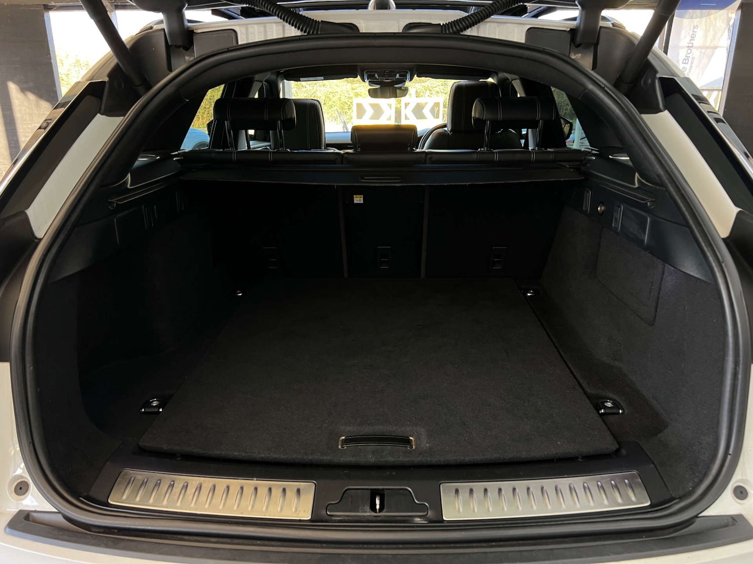 Used Land Rover Range Rover Velar 2018 for sale - 77945410: Photo 30