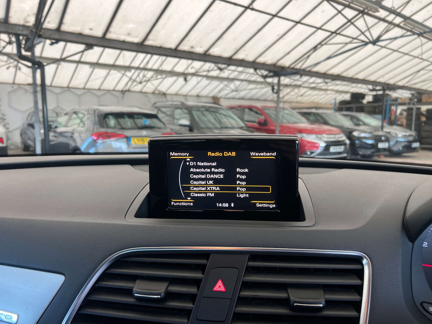 Used Audi Q3 2014 for sale - 77701532: Photo 21