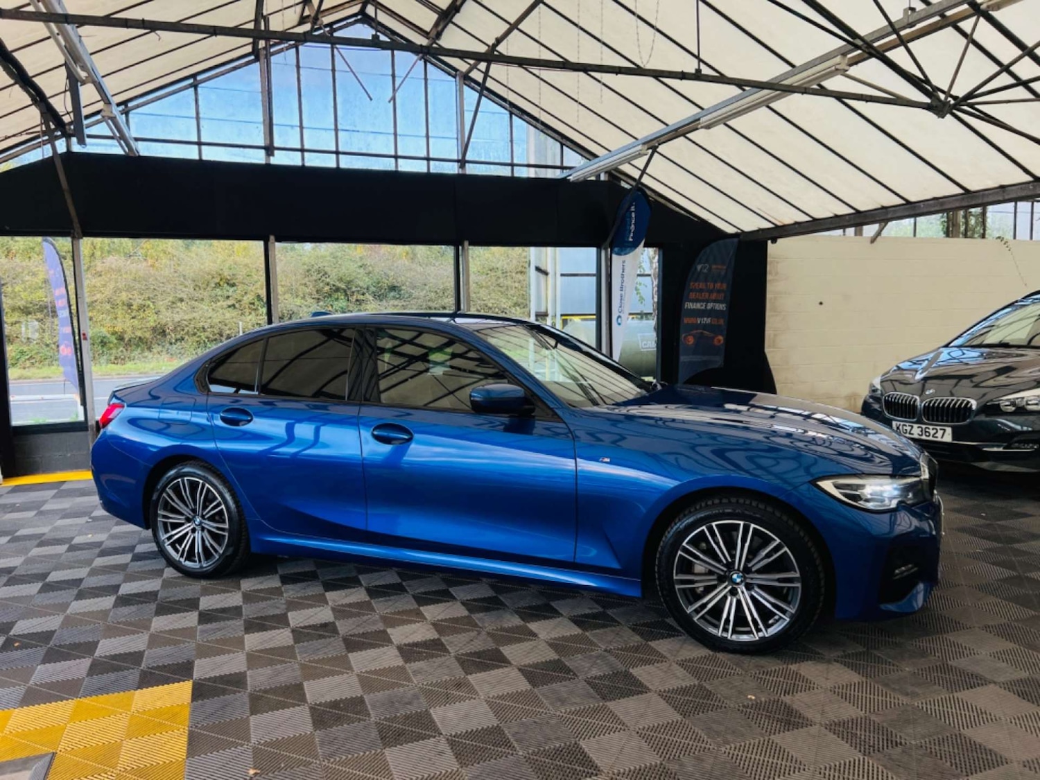 Used BMW 3 Series 2021 for sale - 77690670: Photo 3