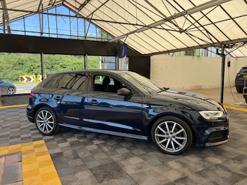 Used Audi A3 2018 for sale - 79020881: Photo