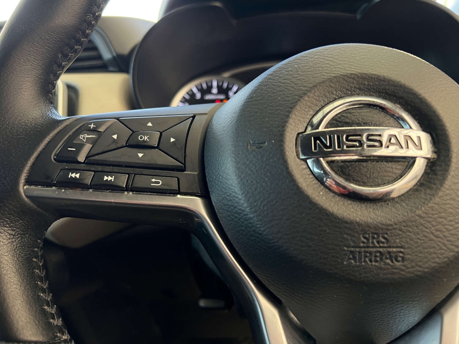 Used Nissan Micra 2017 for sale - 77675377: Photo 10