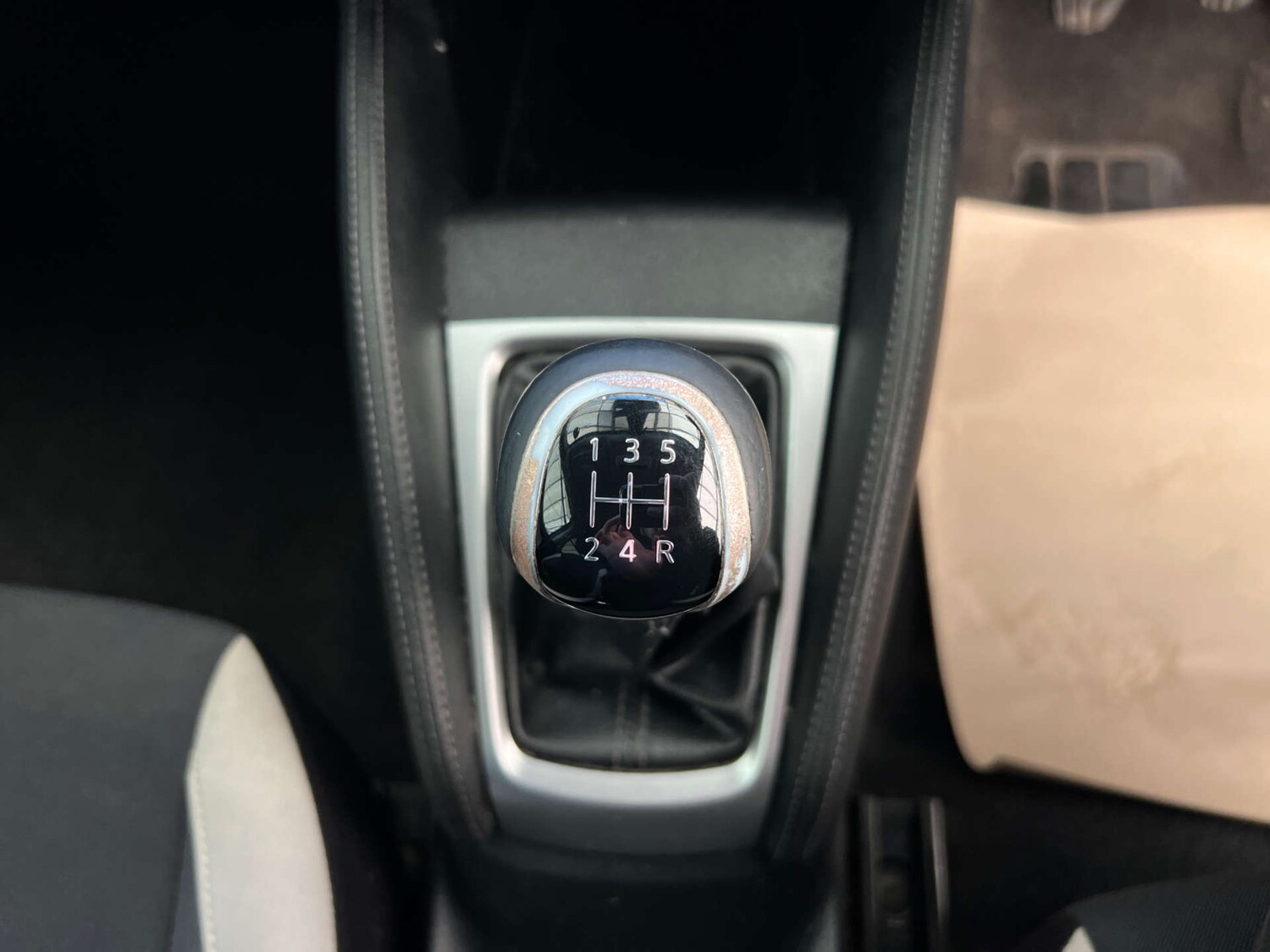 Used Nissan Micra 2017 for sale - 77675377: Photo 15