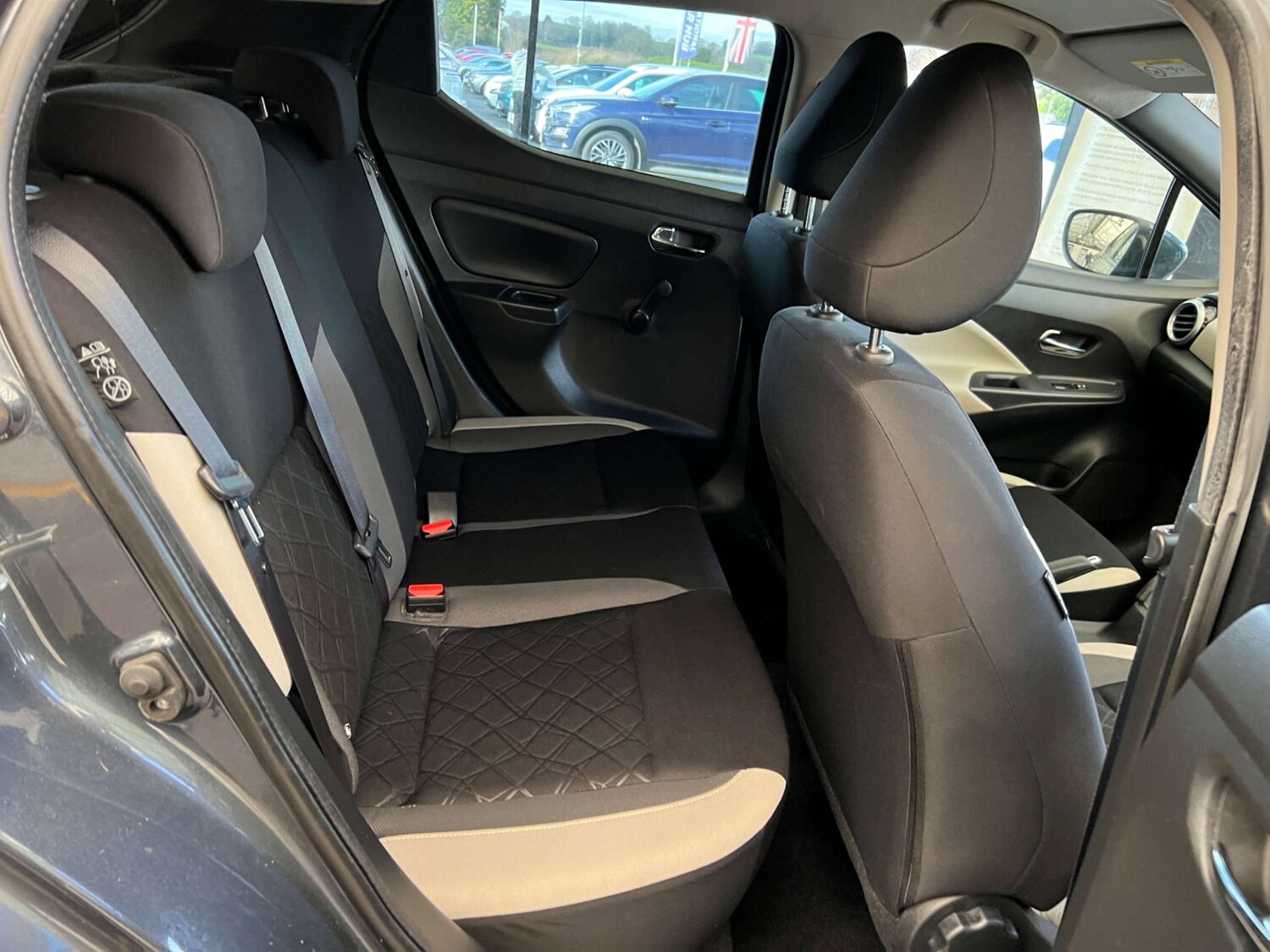 Used Nissan Micra 2017 for sale - 77675377: Photo 16