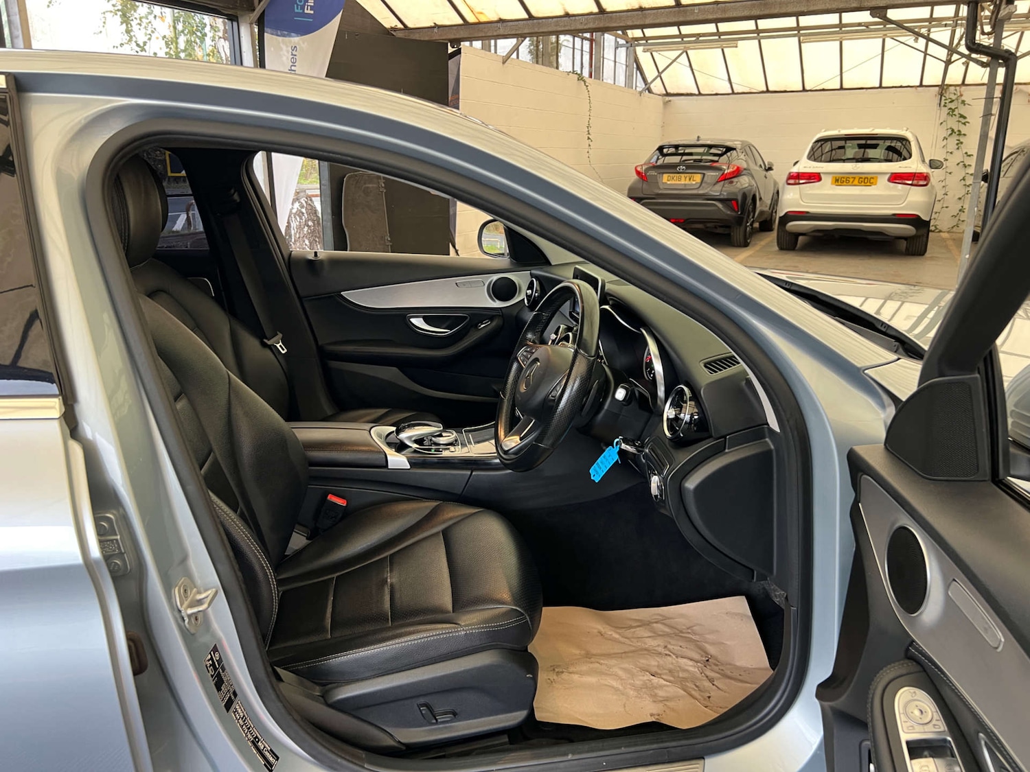 Used Mercedes-Benz C Class 2015 for sale - 76531555: Photo 11