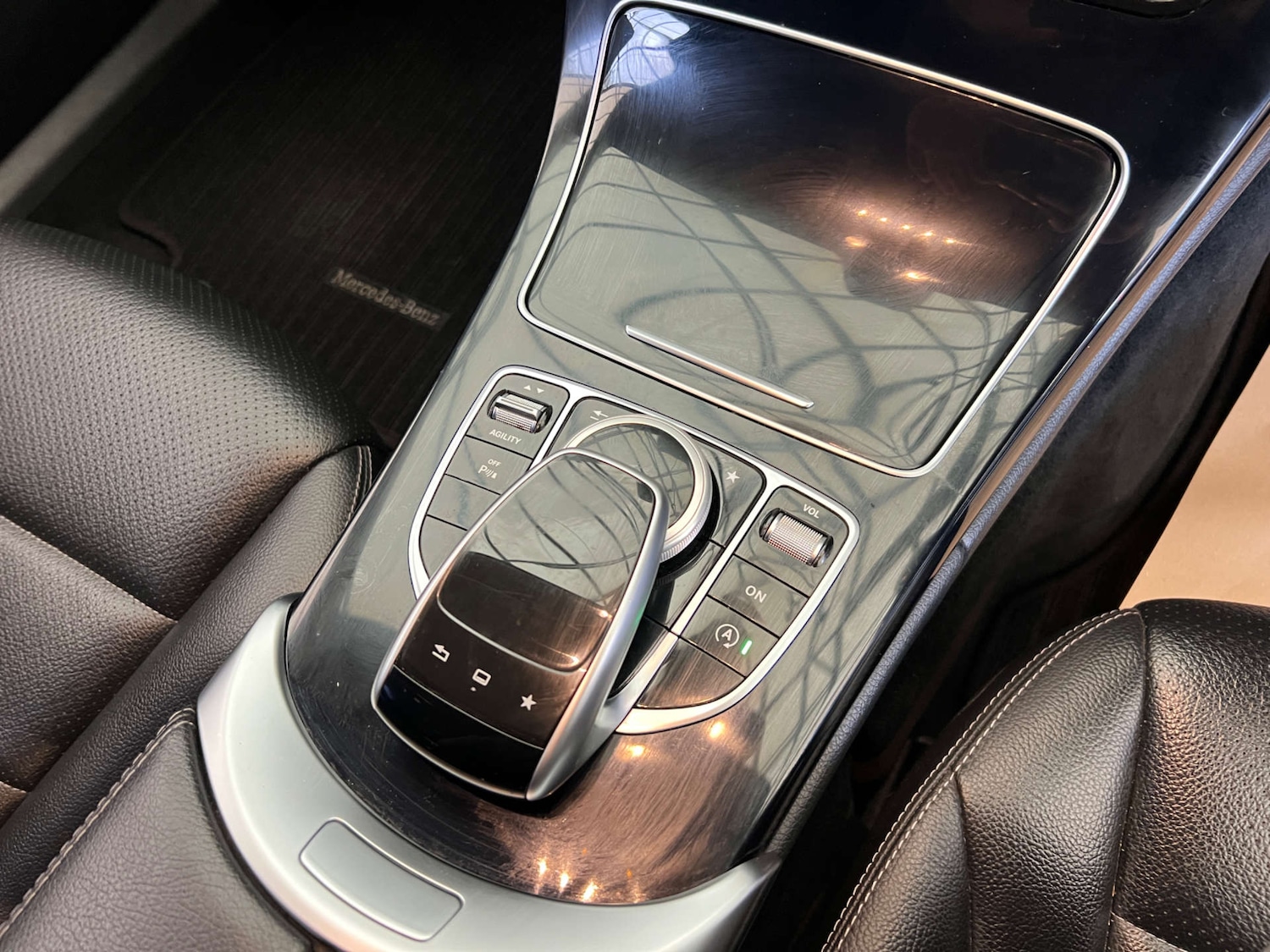 Used Mercedes-Benz C Class 2015 for sale - 76531555: Photo 19