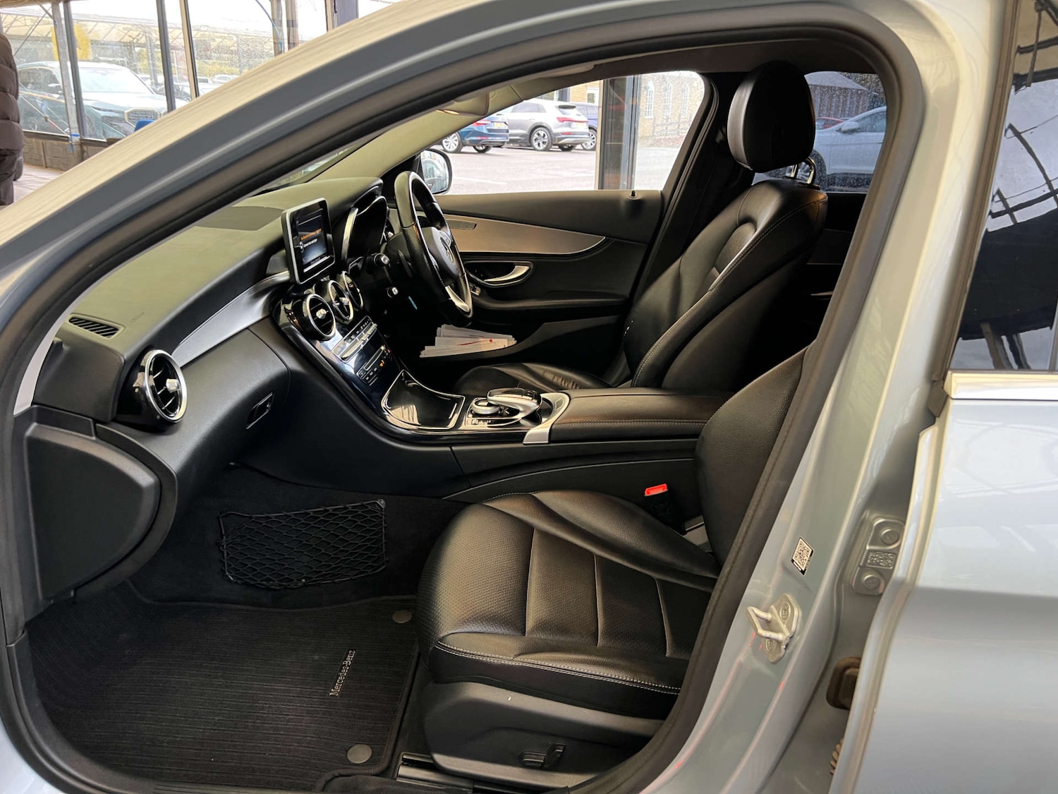 Used Mercedes-Benz C Class 2015 for sale - 76531555: Photo 25