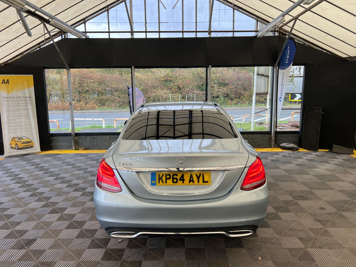 Used Mercedes-Benz C Class 2015 for sale - 76531555: Photo 7