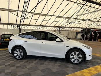 Used Tesla Model Y 2022 for sale - 79725438: Photo