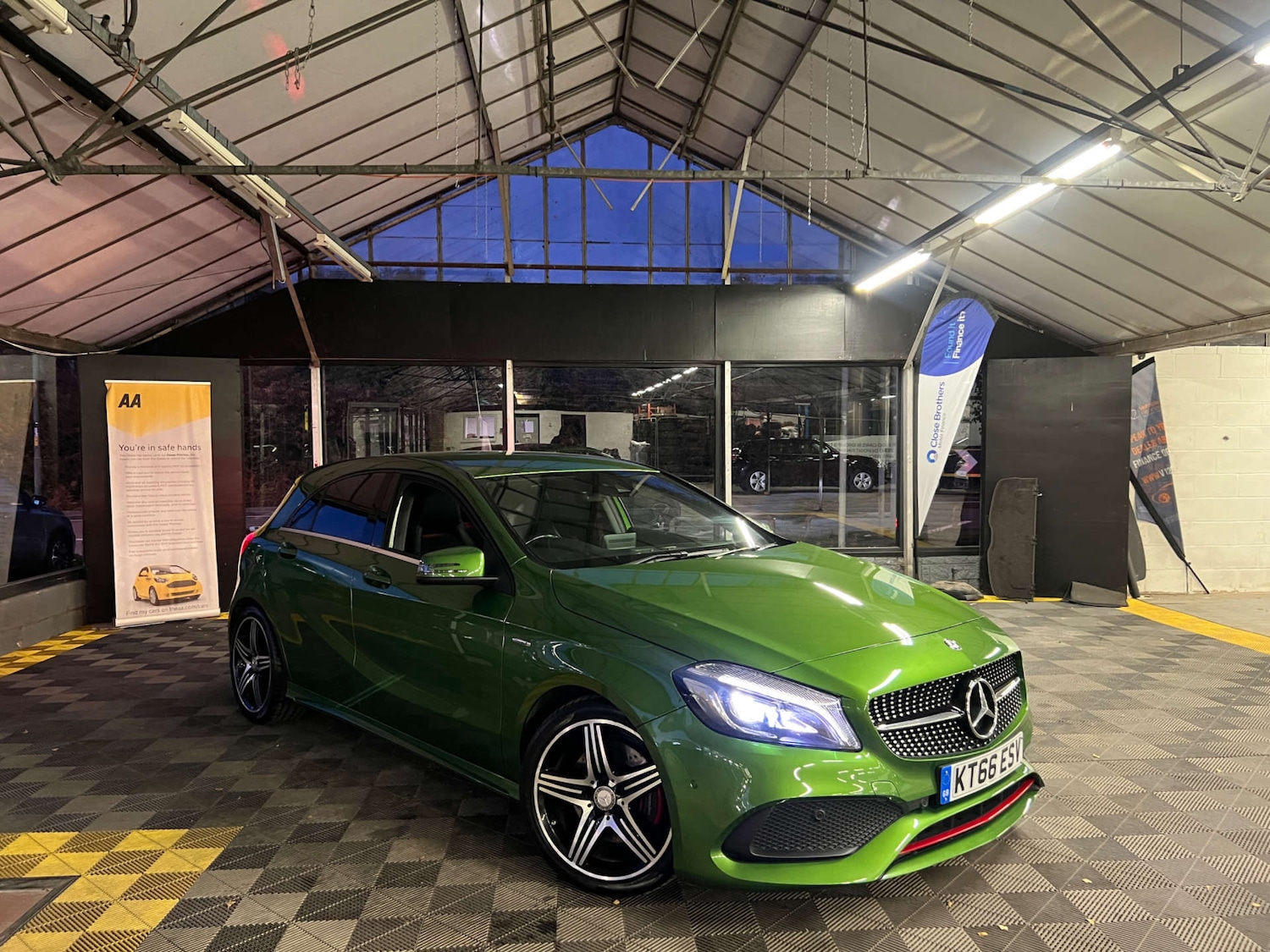 Used Mercedes-Benz A-Class 2017 for sale - 76339962: Photo 1