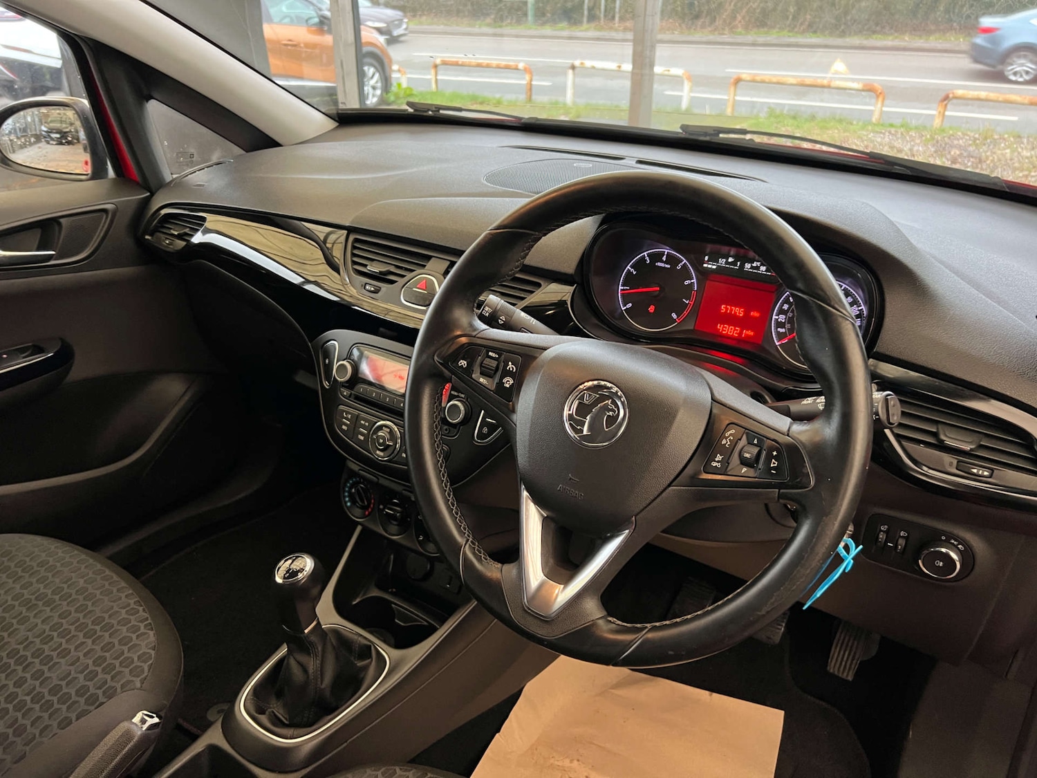 Used Vauxhall Corsa 2015 for sale - 77789083: Photo 9