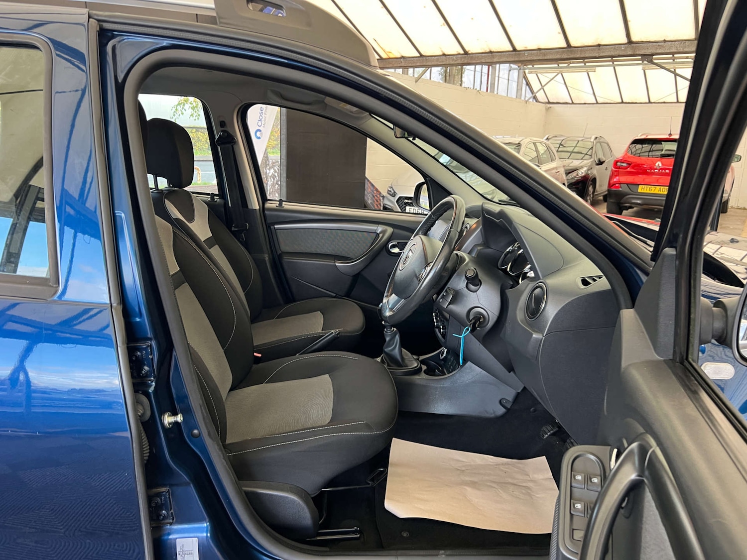 Used Dacia Duster 2016 for sale - 76509349: Photo 9