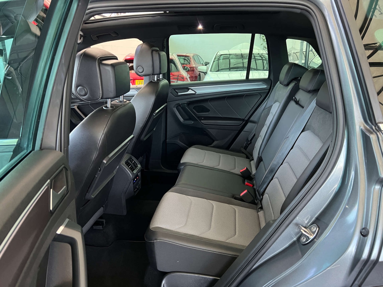 Used Volkswagen Tiguan 2019 for sale - 76941035: Photo 30