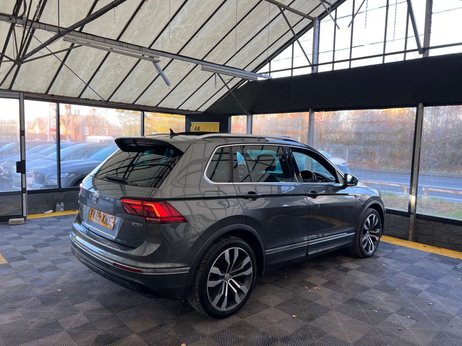 Used Volkswagen Tiguan 2019 for sale - 76941035: Photo 7