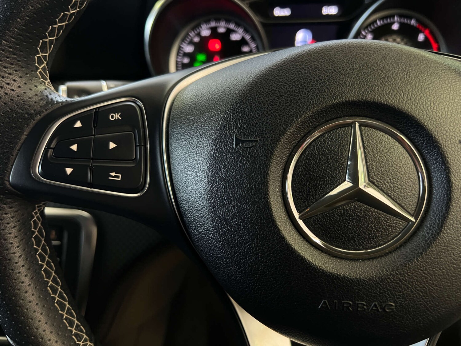 Used Mercedes-Benz A-Class 2018 for sale - 78182063: Photo 15