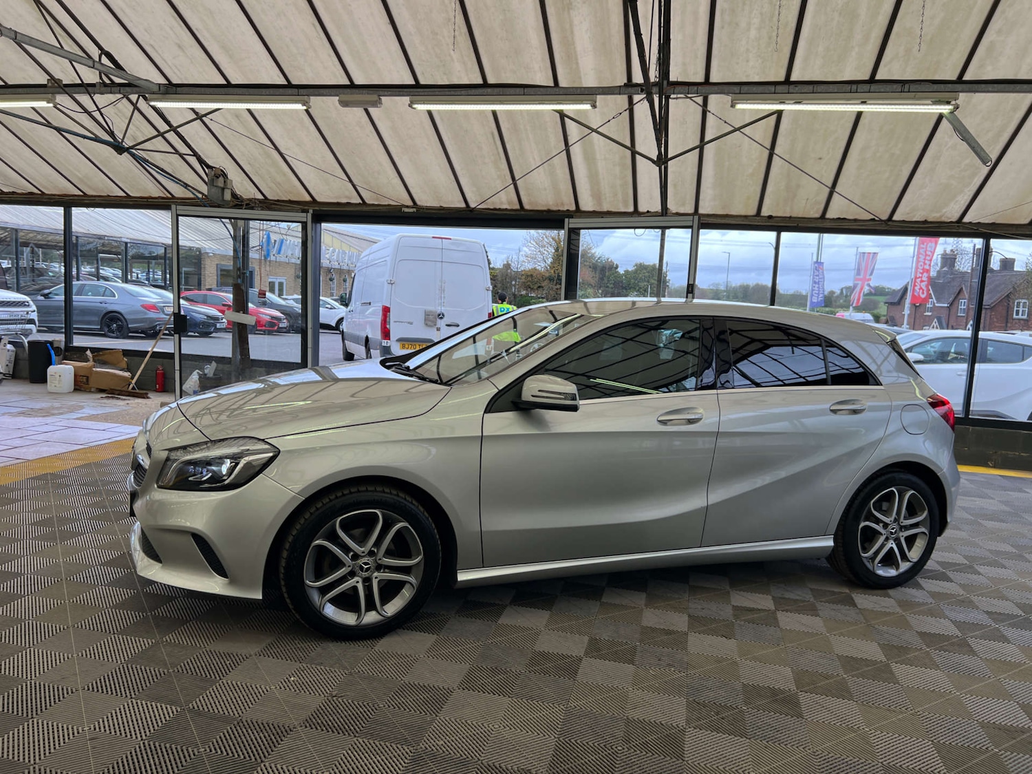 Used Mercedes-Benz A-Class 2018 for sale - 78182063: Photo 5