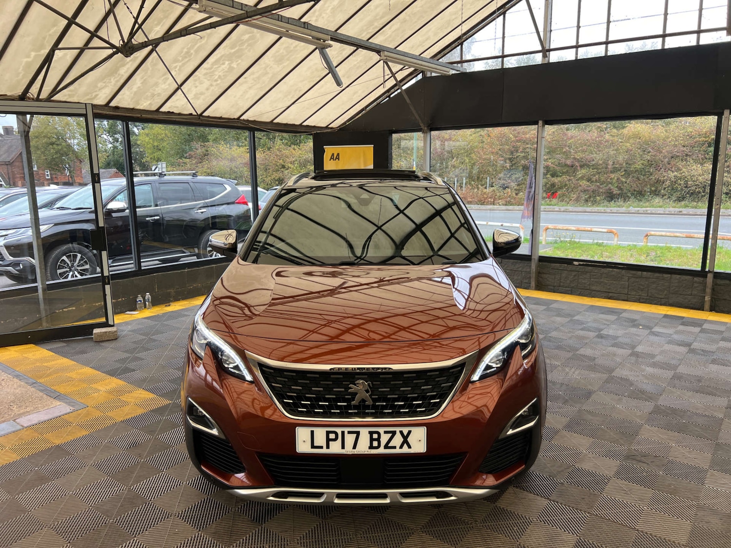 Used Peugeot 3008 2017 for sale - 76311261: Photo 2