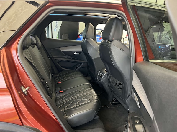 Used Peugeot 3008 2017 for sale - 76311261: Photo 32