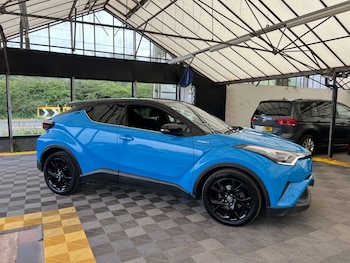 Used Toyota C-HR 2019 for sale - 78740064: Photo