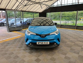 Used Toyota C-HR 2019 for sale - 78740064: Photo