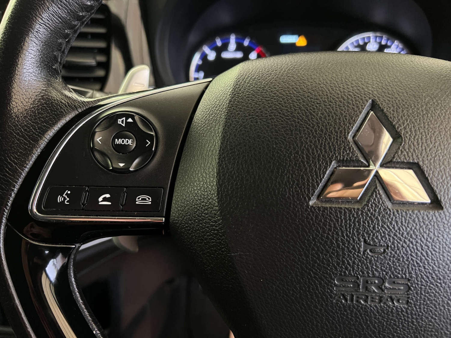 Used Mitsubishi Outlander 2017 for sale - 77326103: Photo 15