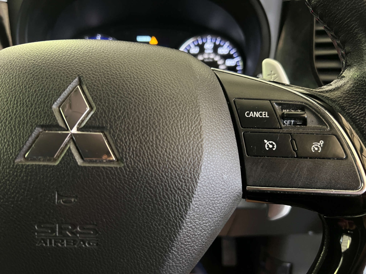 Used Mitsubishi Outlander 2017 for sale - 77326103: Photo 16