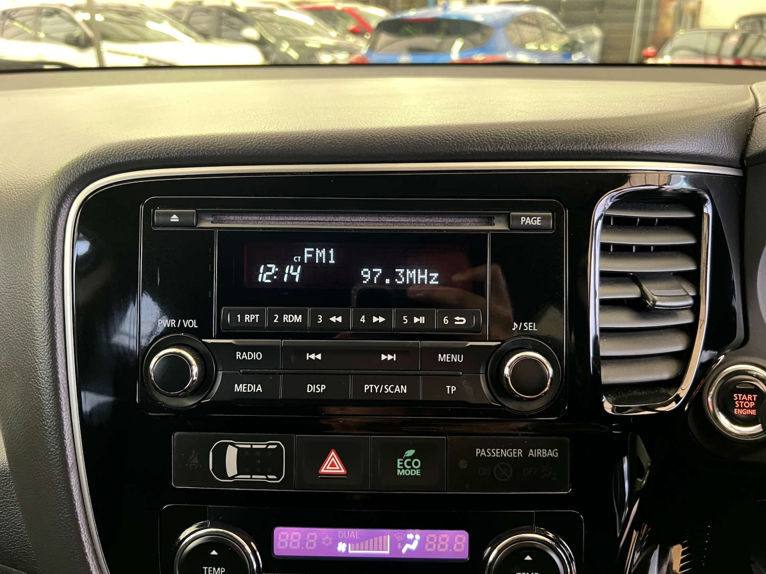 Used Mitsubishi Outlander 2017 for sale - 77326103: Photo 17