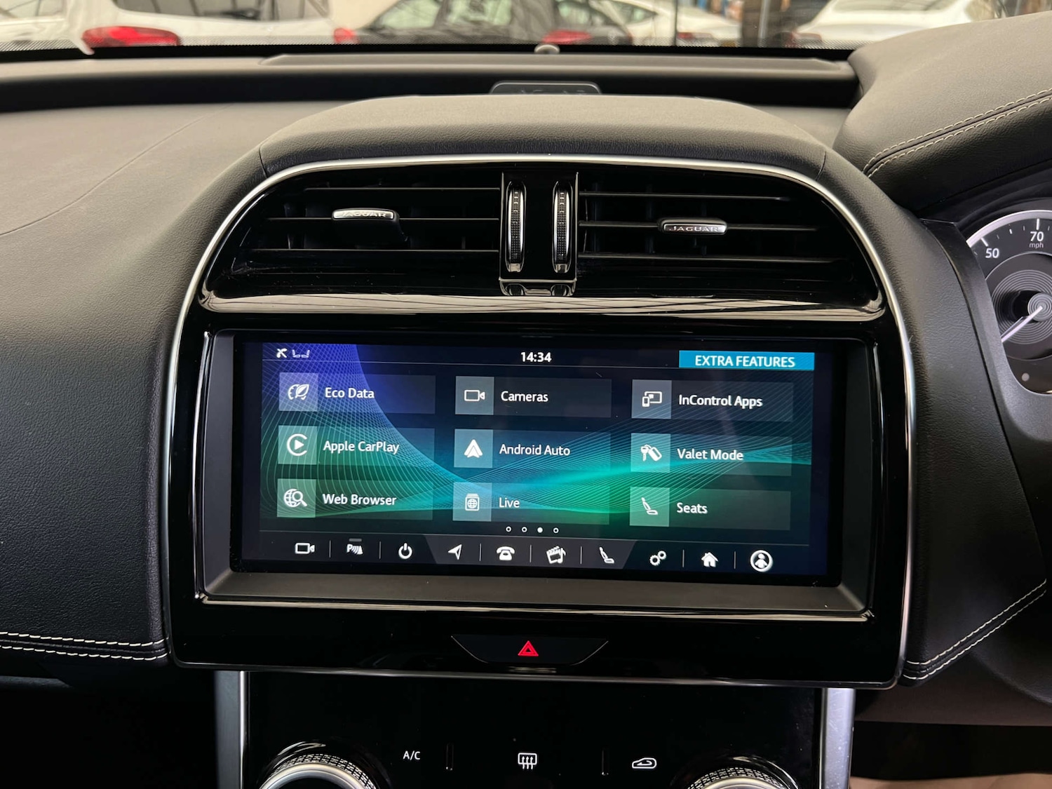 Used Jaguar XE 2020 for sale - 78182055: Photo 21