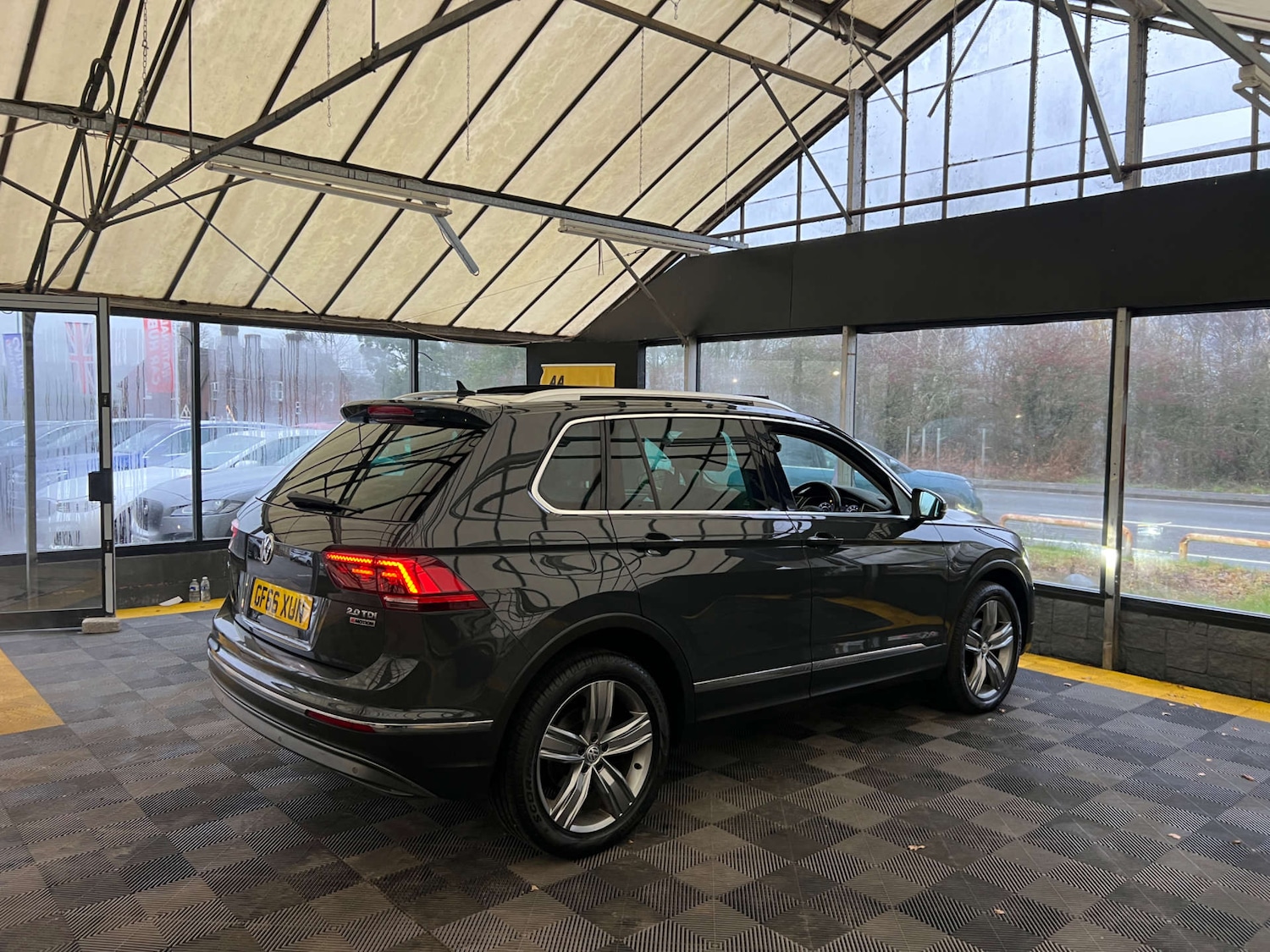 Used Volkswagen Tiguan 2016 for sale - 77805560: Photo 6