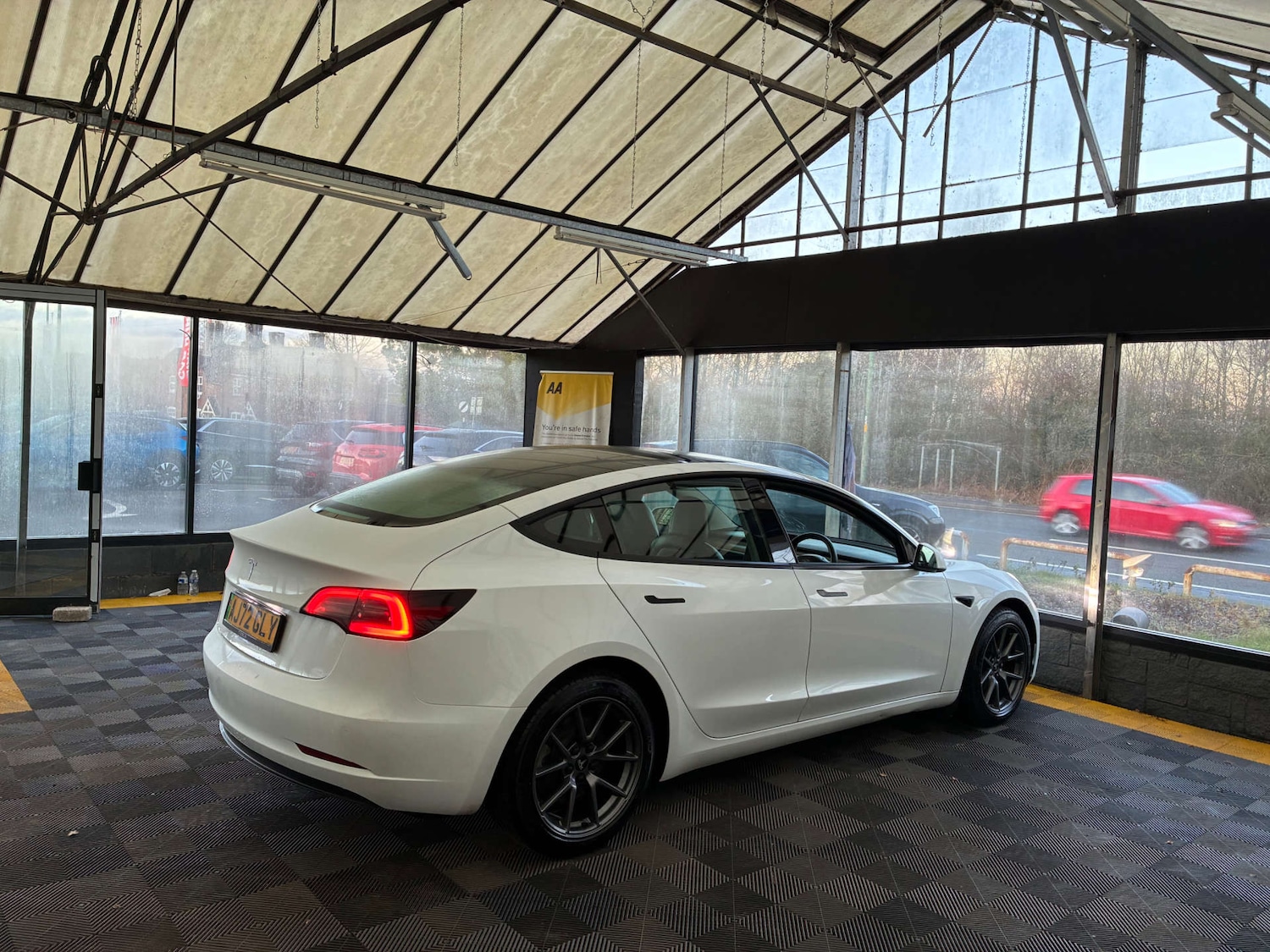 Used Tesla Model 3 2022 for sale - 77240423: Photo 8