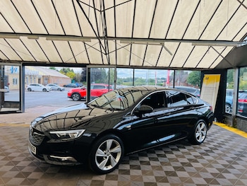 Used Vauxhall Insignia 2018 for sale - 75470056: Photo